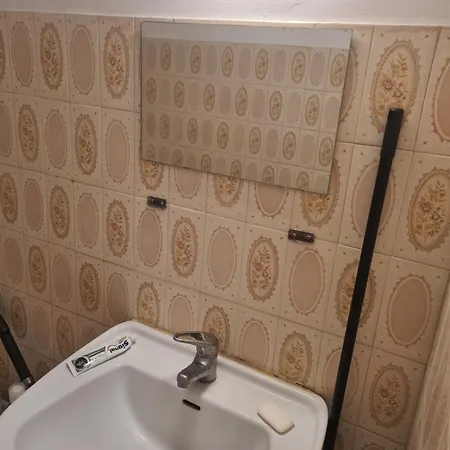 Quarto em Acomodações Particulares Quickhosting Centre